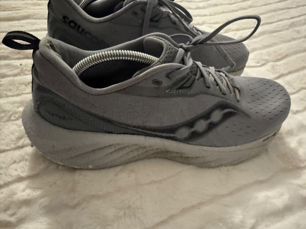 Saucony Triumph 22 Men's Running Shoes Gray Black Size 11 S20964-211